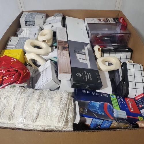 265 units of Home Products - MSRP $4,188 - Returns (Lot # 974625)