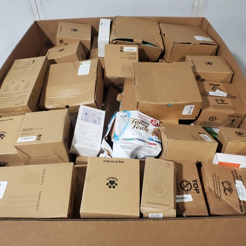 177 units of Pet Products - MSRP $4,109 - Returns (Lot # 897215)
