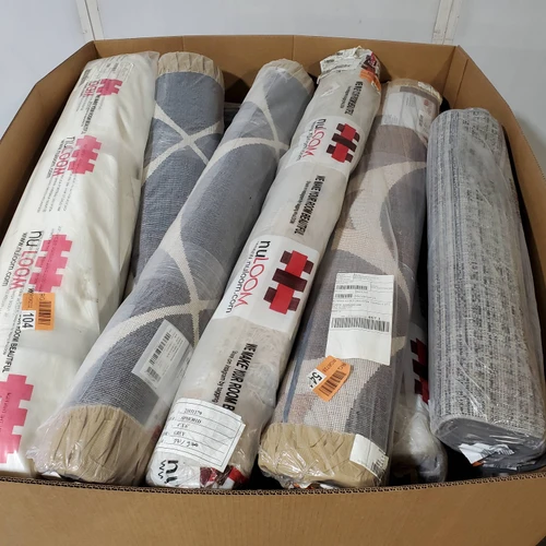 42 units of Rugs - MSRP $4,300 - Brand New (Lot # 935214)