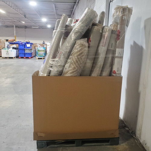 35 units of Rugs - MSRP $7,000 - Brand New (Lot # 932203)