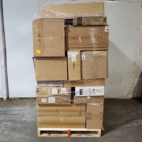 28 units of Monitors - MSRP $7,205 - Salvage (Lot # 978510)