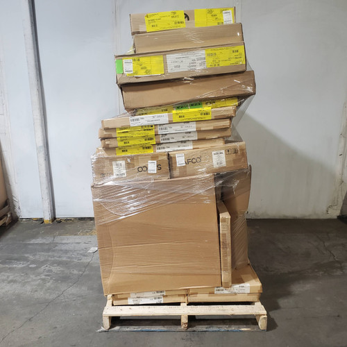 15 units of Office Furniture - MSRP $4,803 - Like New (Lot # 979902)