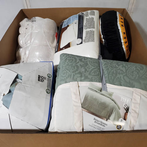 64 units of Bedding - MSRP $2,025 - Returns (Lot # 979315)