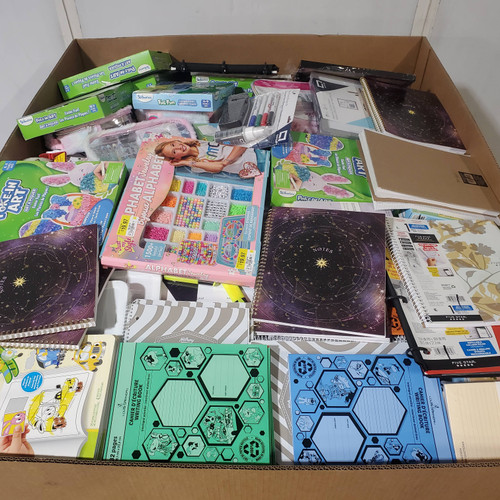 978 units of Office & School Supplies - MSRP $8,212 - Returns (Lot # 982015)