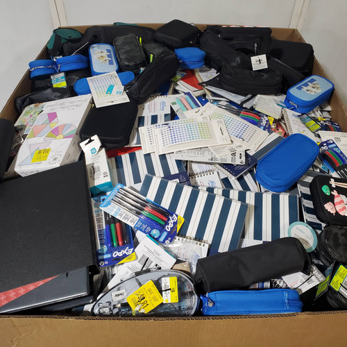 797 units of Office & School Supplies - MSRP $6,101 - Returns (Lot # 982318)