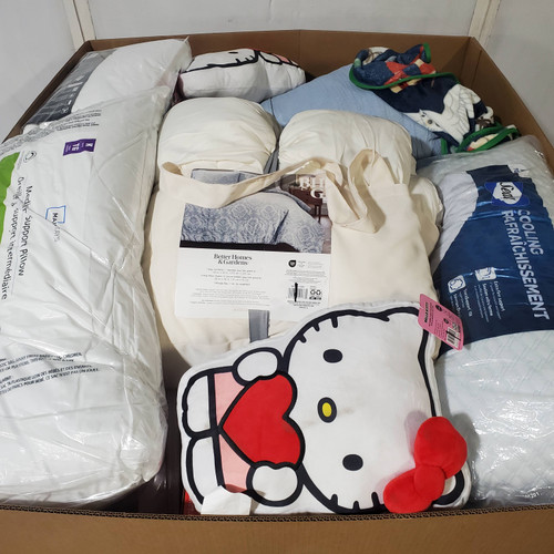 64 units of Bedding - MSRP $2,379 - Returns (Lot # 982515)