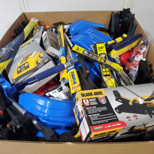 159 units of Automotive - MSRP $3,945 - Returns (Lot # 983907)