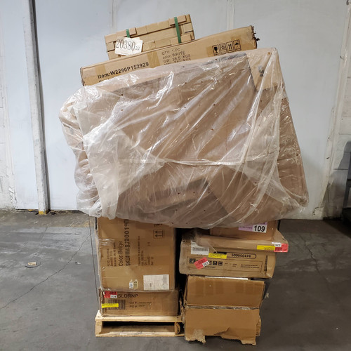 10 units of Home Furniture - MSRP $8,176 - Like New (Lot # 981009)