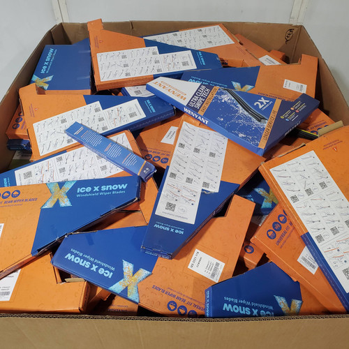 351 units of Windshield Wiper Blades Replacements - MSRP $3,510 - Like New (Lot # 975320)