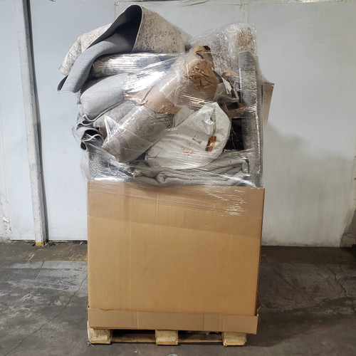30 units of Rugs - MSRP $8,007 - Returns (Lot # 982701)