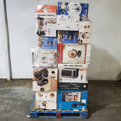 38 units of Small Appliances - MSRP $3,946 - Returns (Lot # 998416)