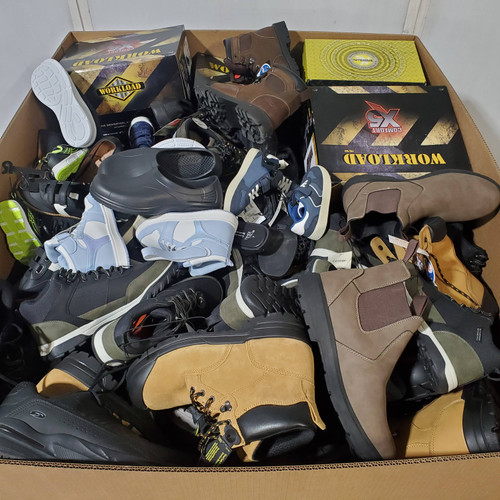 213 units of Shoes (pair) - MSRP $7,453 - Returns (Lot # 998412)