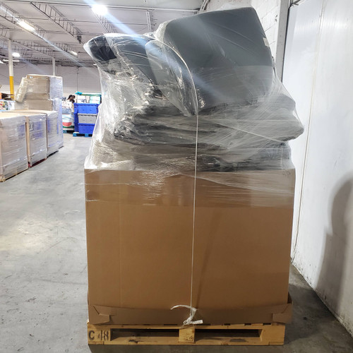 22 units of Patio Cushions - MSRP $2,200 - Returns (Lot # 1000414)
