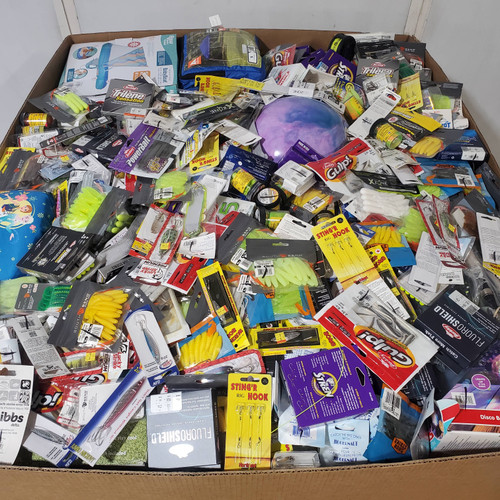 580 units of Sporting Goods - MSRP $8,945 - Returns (Lot # 1015318)