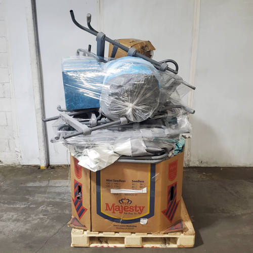7 units of Pools - MSRP $2,123 - Returns (Lot # 1015810)