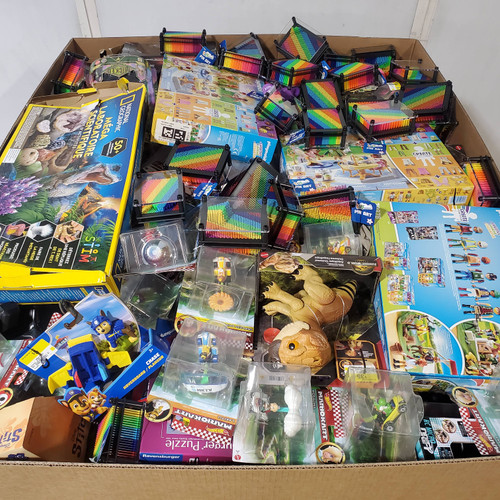 224 units of Toys - MSRP $4,289 - Returns (Lot # 1015807)