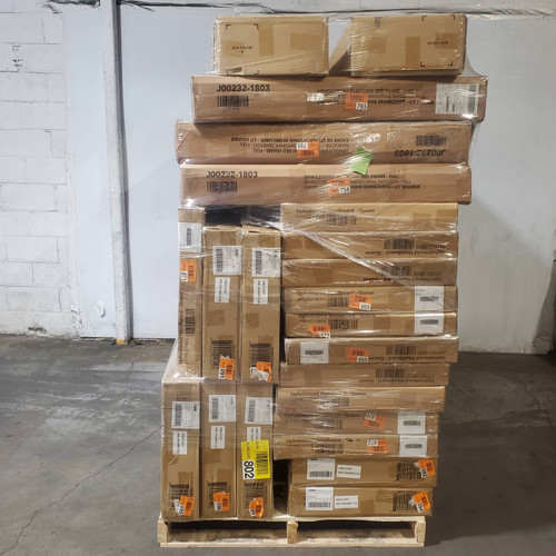 22 units of Home Furniture - MSRP $4,976 - Like New (Lot # 1016313)