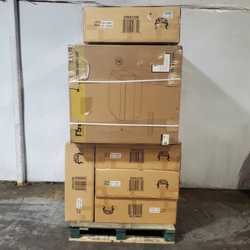 7 units of Patio Furniture - MSRP $2,677 - Like New (Lot # 103-997101)