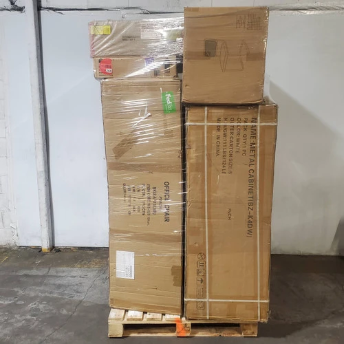 16 units of Home Furniture - MSRP $4,051 - Like New (Lot # 103-1011915)