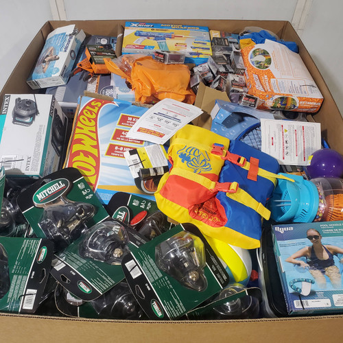 125 units of Sporting Goods - MSRP $4,059 - Returns (Lot # 1019009)