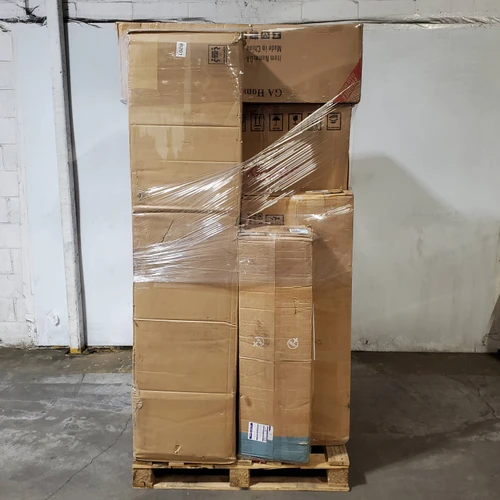 12 units of Home Furniture - MSRP $3,260 - Returns (Lot # 1023702)