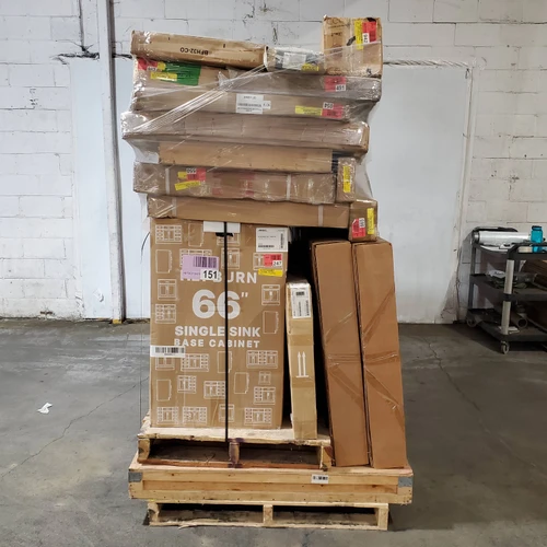 17 units of Home Fixtures - MSRP $16,459 - Like New (Lot # 1016517)