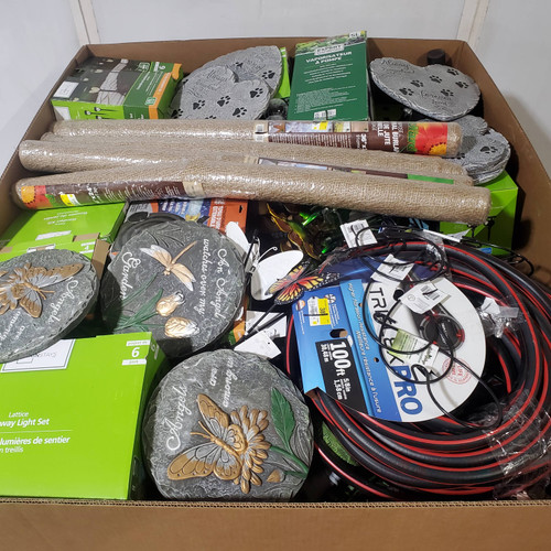 250 units of Garden & Accessories - MSRP $3,272 - Returns (Lot # 1023803)