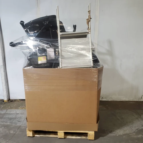 14 units of Chairs - MSRP $876 - Returns (Lot # 1027310)