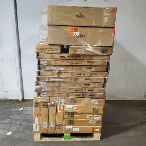 26 units of Home Furniture - MSRP $12,990 - Like New (Lot # 1026002)