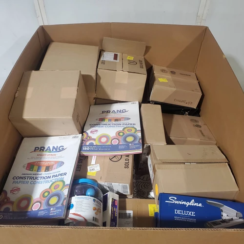 795 units of Office & School Supplies - MSRP $11,358 - Returns (Lot # 1030212)