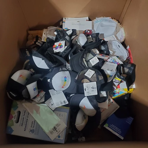 312 units of Holidays & Party - MSRP $1,739 - Returns (Lot # 1036409)