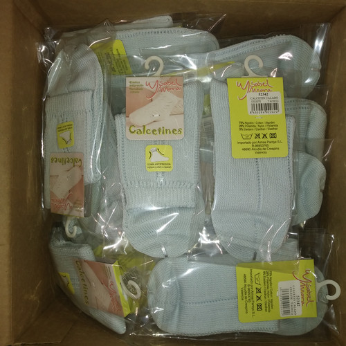 48 Units of  Light blue Socks Kids Celebration Size 6 (30/32) - MSRP 480$ - Brand New (Lot # CP5439162)