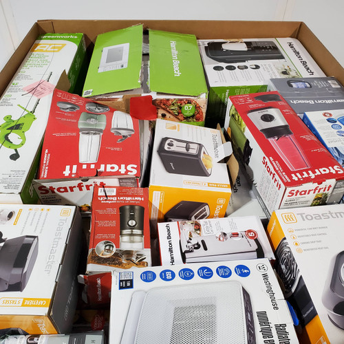 37 units of Small Appliances - MSRP $2,038 - Returns (Lot # 747427) -  Restock Canada