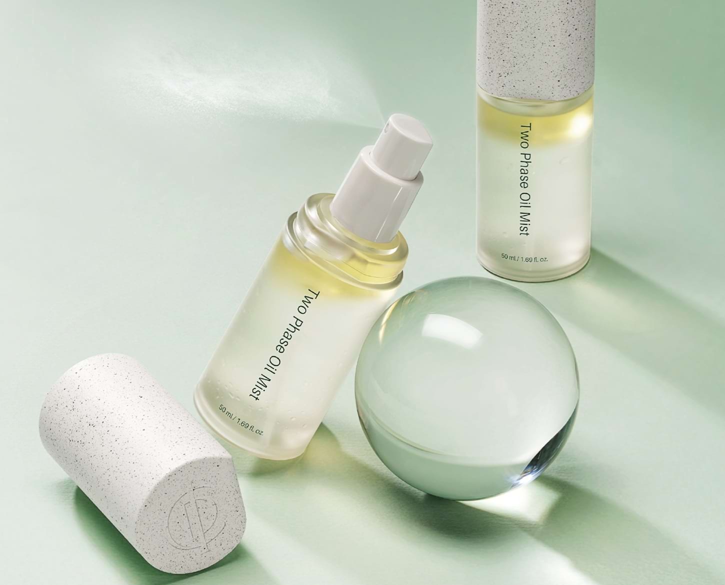 Incellderm ICD Two-Phase Oil Mist spray lifestyle