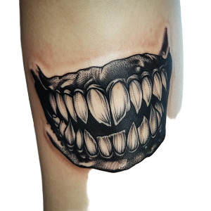 Vampire Teeth Tattoo Vinyl Car Decal Sticker – Waterproof & UV-Resistant 8"