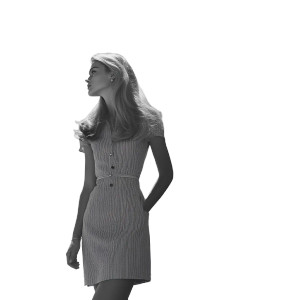 Mysterious Jet Woman Vinyl Car Decal Sticker – Waterproof & UV-Resistant 8"