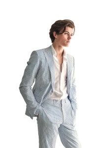 Male Model In Suit Vinyl Car Decal Sticker – Waterproof & UV-Resistant 8" Male Model In Suit Vinyl Car Decal Sticker – Waterproof & UV-Resistant 8"