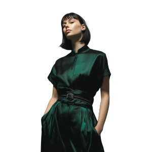 Haute Couture Set Vinyl Car Decal Sticker – Waterproof & UV-Resistant 8"