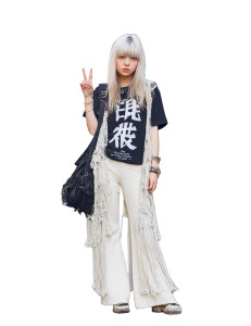 Harajuku Fashion Girl Vinyl Car Decal Sticker – Waterproof & UV-Resistant 8" Harajuku Fashion Girl Vinyl Car Decal Sticker – Waterproof & UV-Resistant 8"