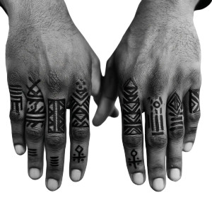 African Tribal Tattoos Vinyl Car Decal Sticker – Waterproof & UV-Resistant 8" African Tribal Tattoos Vinyl Car Decal Sticker – Waterproof & UV-Resistant 8"