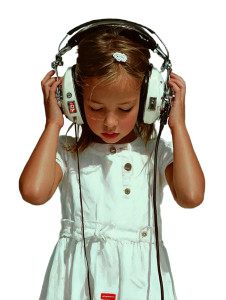 Singing Little Girl Vinyl Car Decal Sticker – Waterproof & UV-Resistant 8"