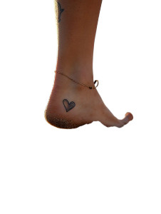 Tiny Heart Tattoo Vinyl Car Decal Sticker – Waterproof & UV-Resistant 8" Tiny Heart Tattoo Vinyl Car Decal Sticker – Waterproof & UV-Resistant 8"
