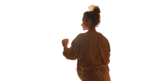 Woman Doing Laundry Vinyl Car Decal Sticker – Waterproof & UV-Resistant 8"