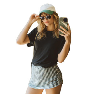 Retro Fashion Selfie Vinyl Car Decal Sticker – Waterproof & UV-Resistant 8"