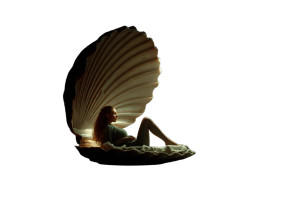 Divine Shell Woman Vinyl Car Decal Sticker – Waterproof & UV-Resistant 8"