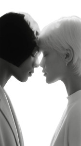 Dancing Couple V7 Vinyl Car Decal Sticker – Waterproof & UV-Resistant 8"