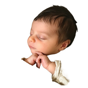 Turkish Newborn Baby Vinyl Car Decal Sticker – Waterproof & UV-Resistant 8"