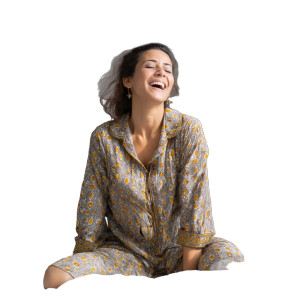 Happy Morning Woman Vinyl Car Decal Sticker – Waterproof & UV-Resistant 8" Happy Morning Woman Vinyl Car Decal Sticker – Waterproof & UV-Resistant 8"