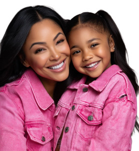 Mother-Daughter Duo Vinyl Car Decal Sticker – Waterproof & UV-Resistant 8"