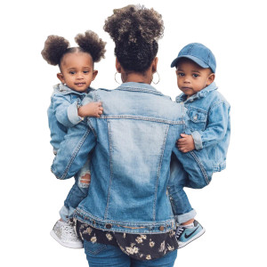 Mom With Twins Vinyl Car Decal Sticker – Waterproof & UV-Resistant 8"